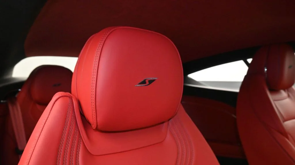 New 2026 White Bentley  image 17