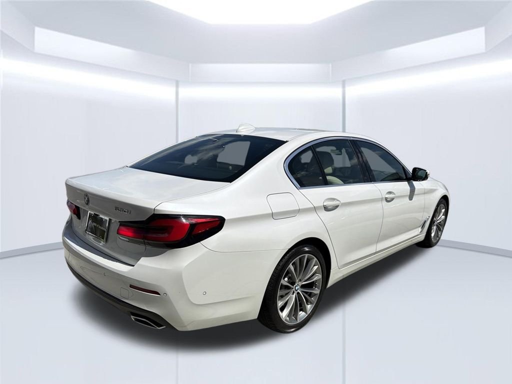 Used 2021 White BMW 530i image 7