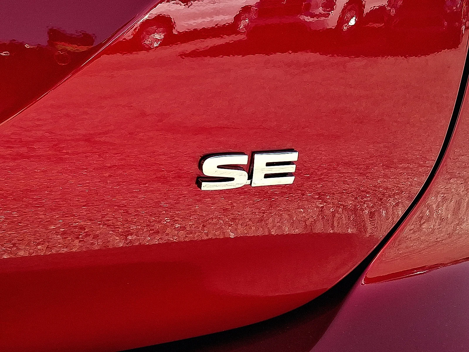 New 2026 Red Mitsubishi SE image 11