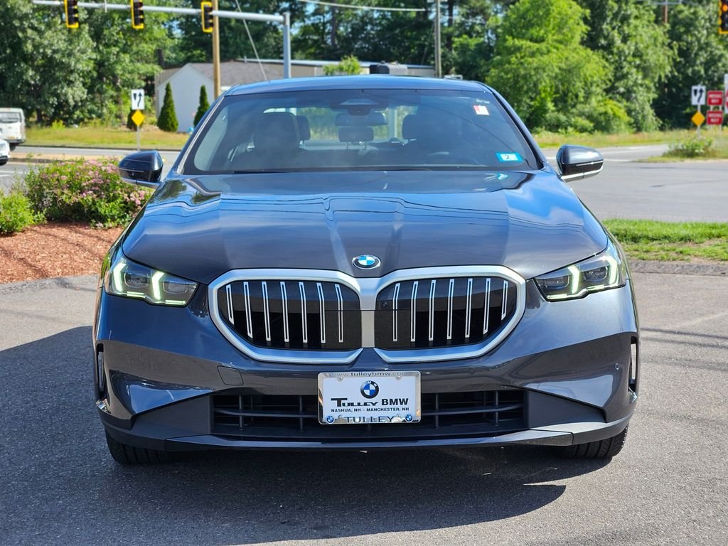 Certified Used 2024 Dark Graphite Metallic BMW 540i xDrive image 2