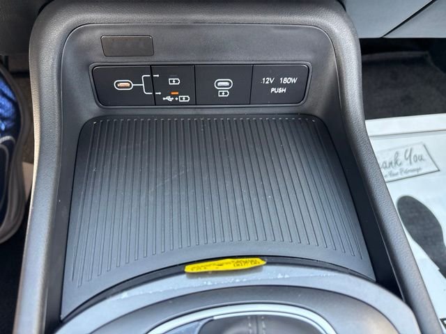 New 2027 Atlas White Hyundai SE image 27