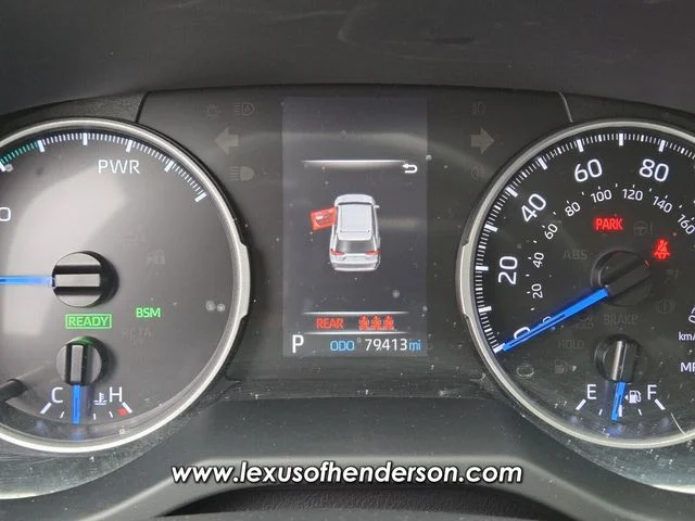 Used 2021 Blue Toyota XLE Premium image 32