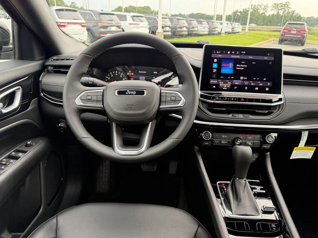 New 2026 Sting-Gray Clearcoat Jeep Latitude image 8