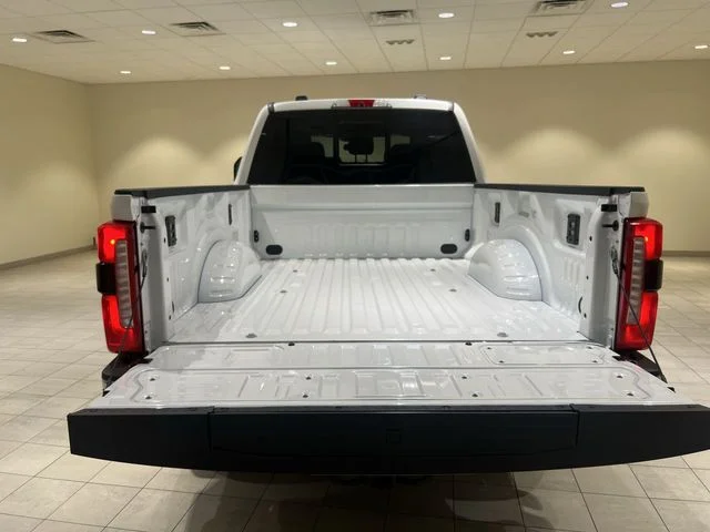New 2026 Star White Metallic Tri-Coat Ford F-250® King Ranch® image 25
