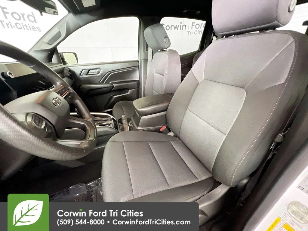 Used 2024 Summit White Chevrolet Trail Boss image 23