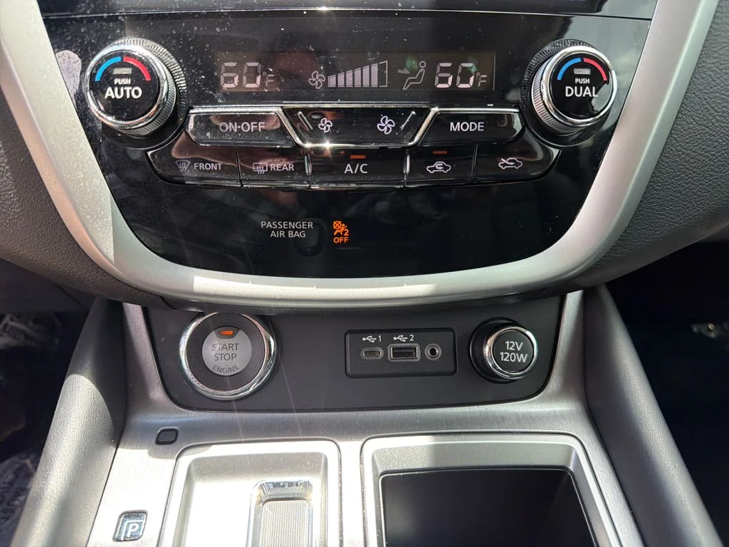 Used 2021 Gray Nissan SL image 29