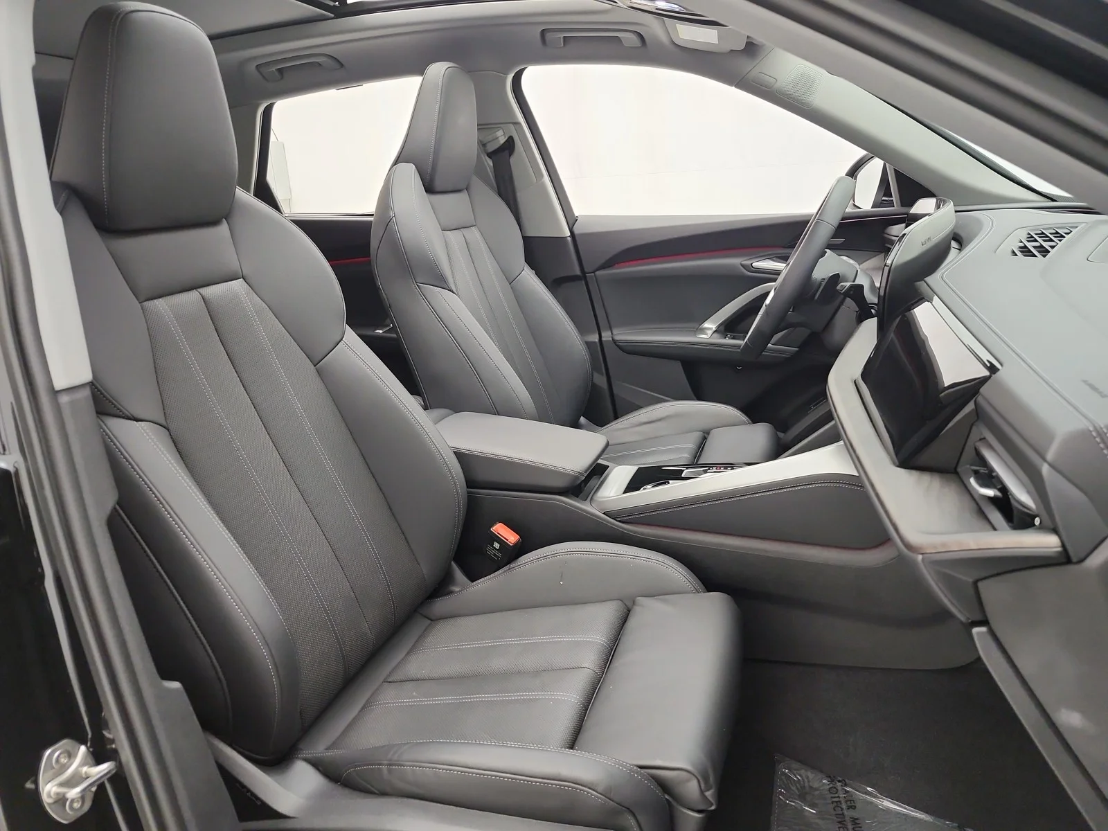 Used 2025 Mythos Black Metallic Audi Premium Plus image 20