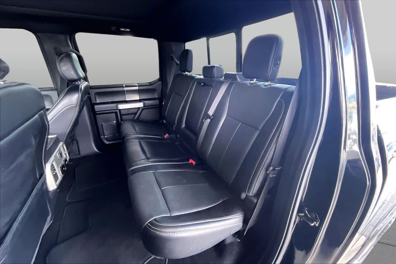 Used 2018 Shadow Black Ford LARIAT image 21