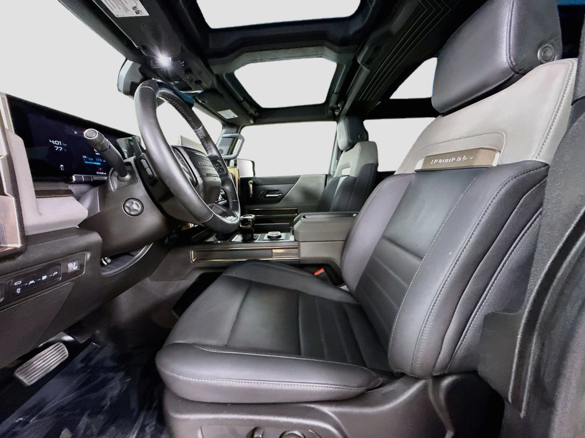 Used 2024 Moonshot Green Matte GMC 3X image 23