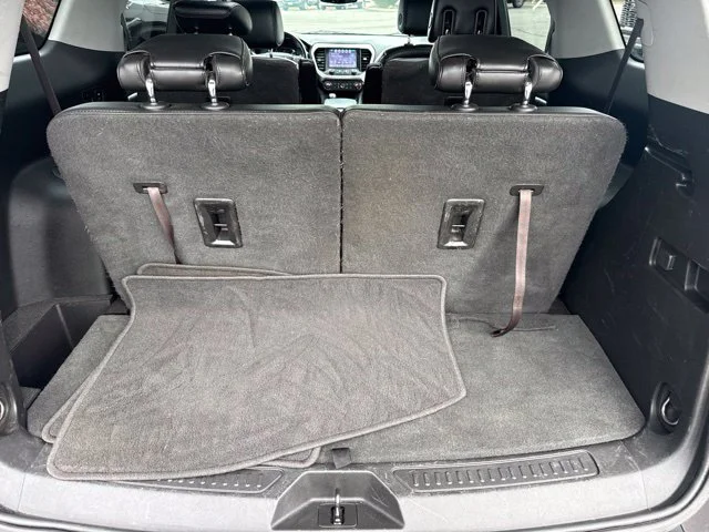 Used 2018 Silver GMC SLT-1 image 24