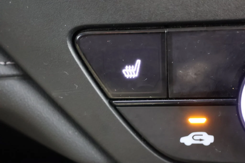 Used 2024 Platinum White Pearl Honda EX image 15