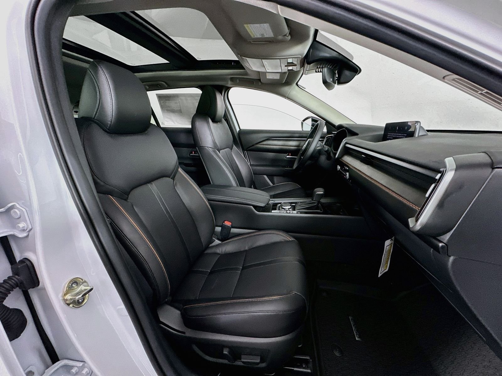 New 2026 Wind Chill Pearl Mazda Premium AWD image 30
