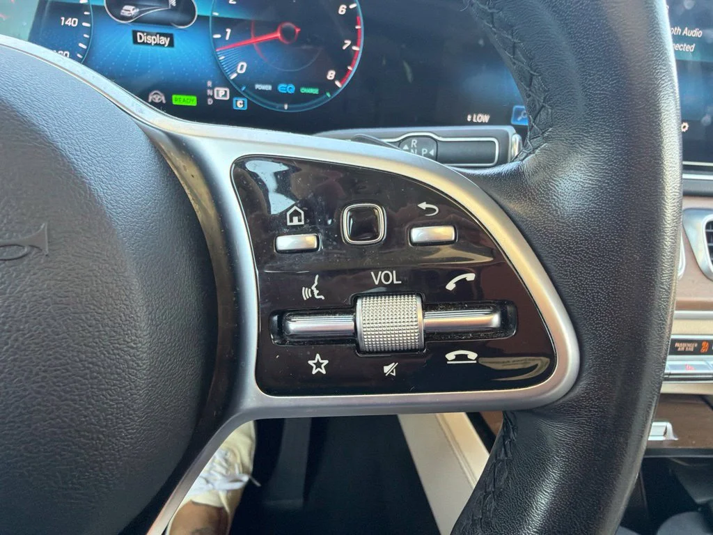 Used 2022 White Mercedes-Benz GLS 450 image 13