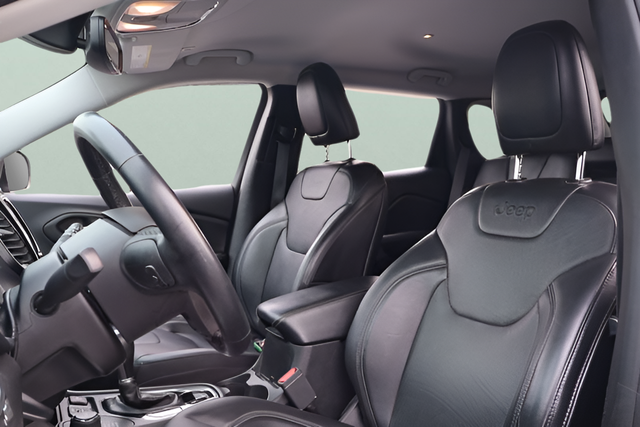 Used 2019 Gray Jeep Limited image 14