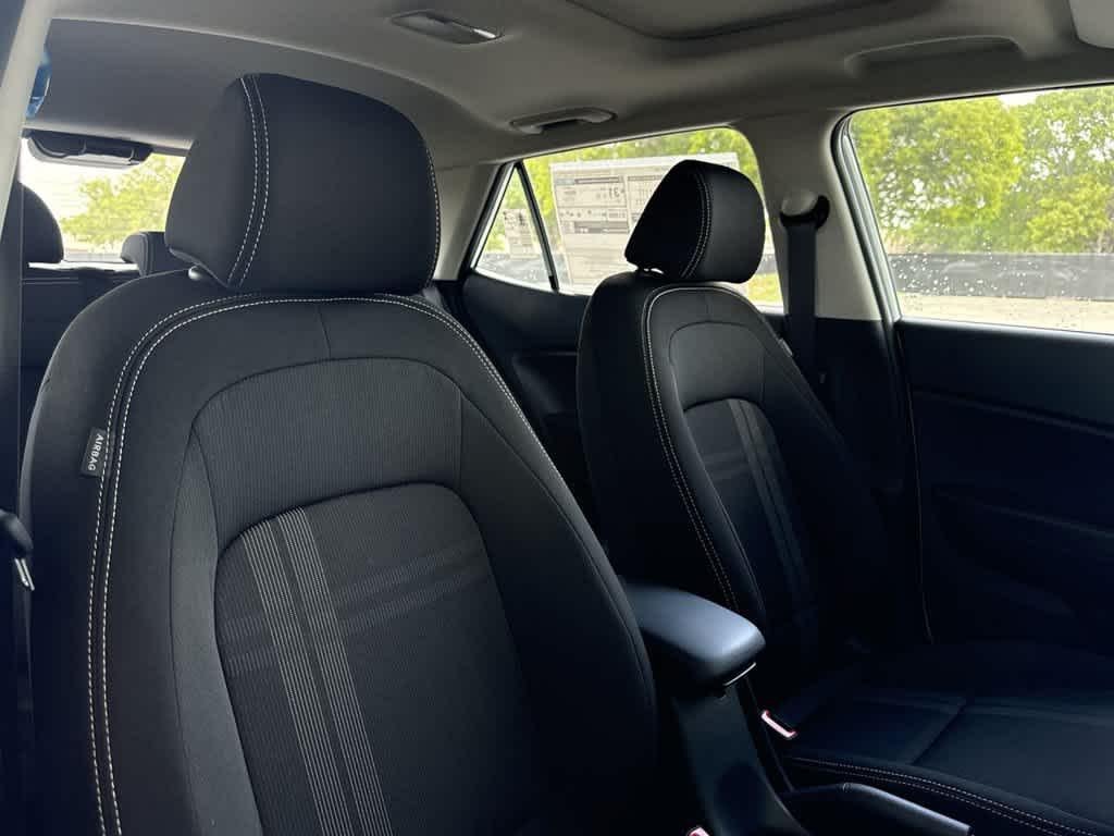 2026 Hyundai Venue SEL - Photo 27
