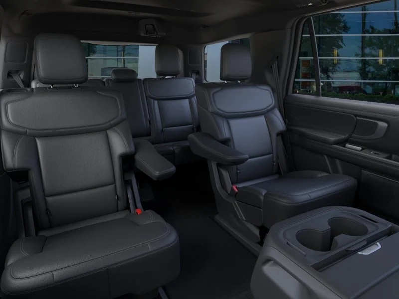 New 2026 Agate Black Metallic Ford Platinum® image 30