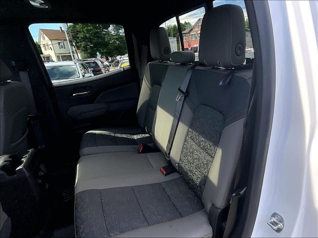 Used 2024 White Chevrolet ZR2 image 15