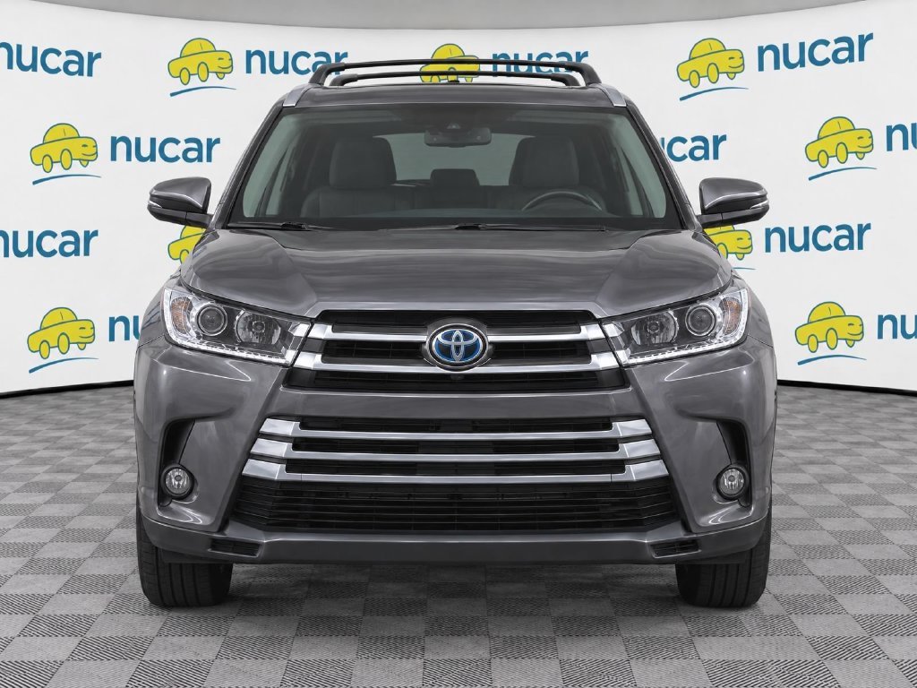 Used 2018 Gray Toyota Limited image 5