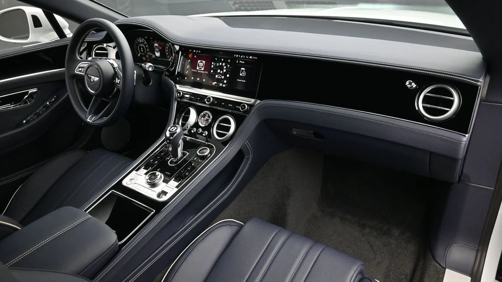 New 2026 White Bentley  image 11