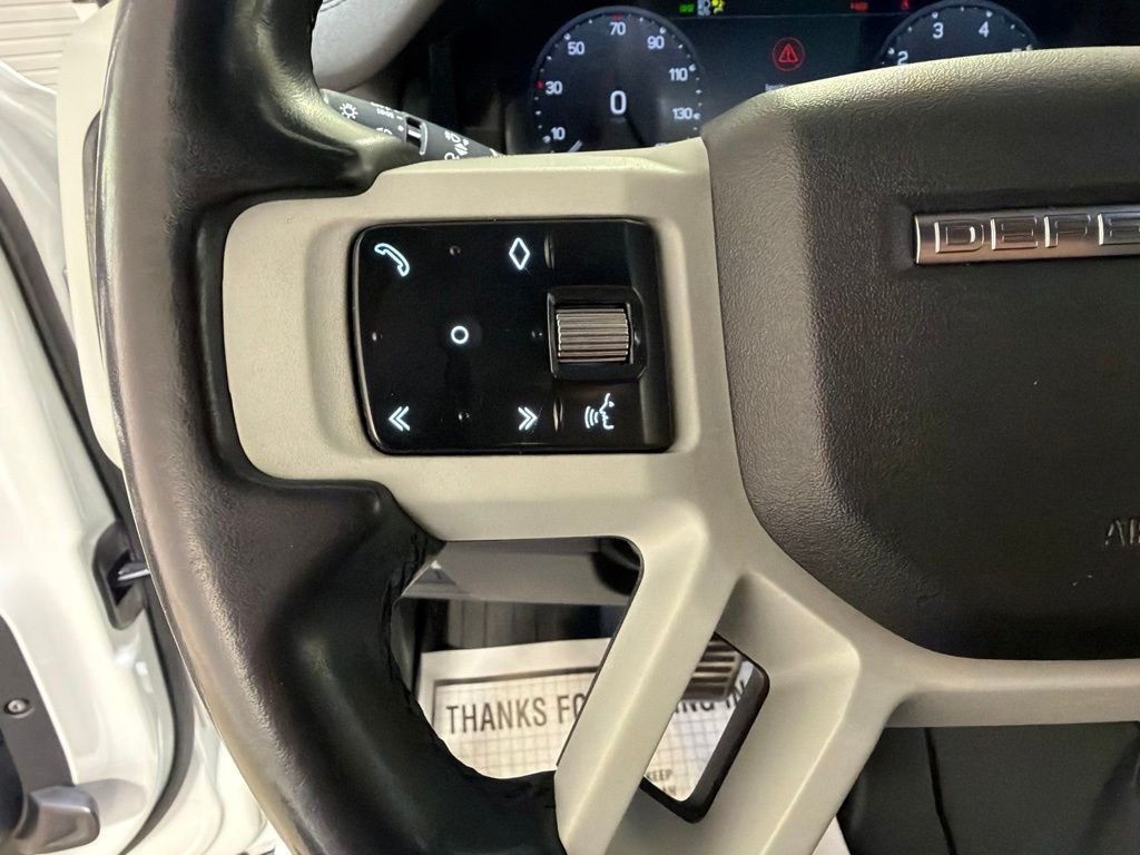 Used 2023 Fuji White Land Rover SE image 12