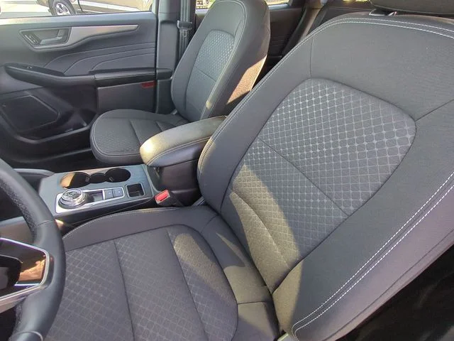 Used 2024 Gray Ford Active image 21