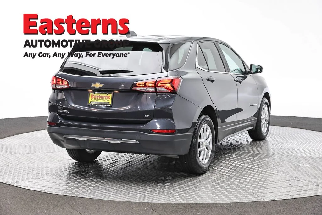 Used 2022 Gray Chevrolet LT image 5
