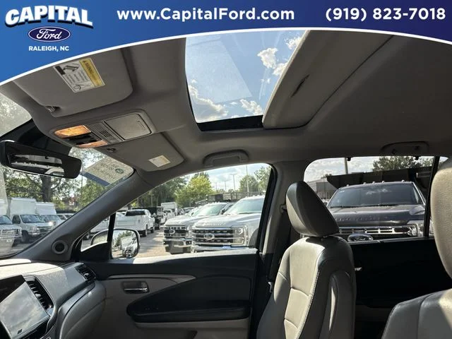 Used 2021  Honda Special Edition image 22