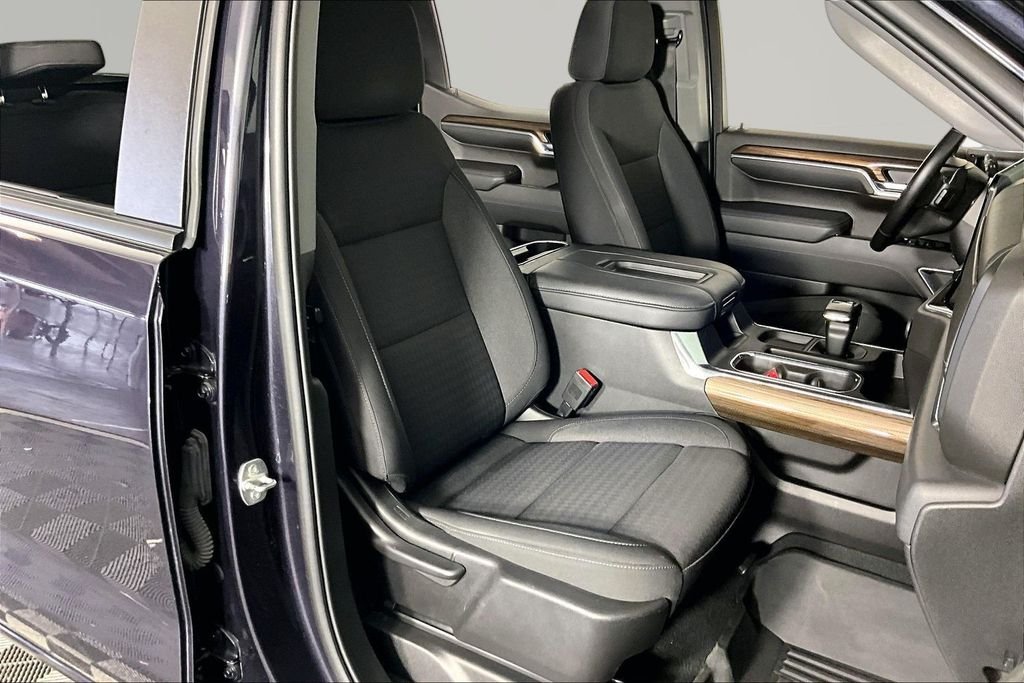 Used 2022 Gray Chevrolet LT Trail Boss image 27