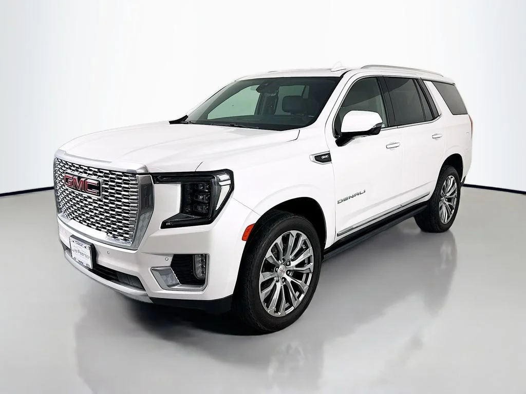2021 GMC Yukon 4WD Denali's photo