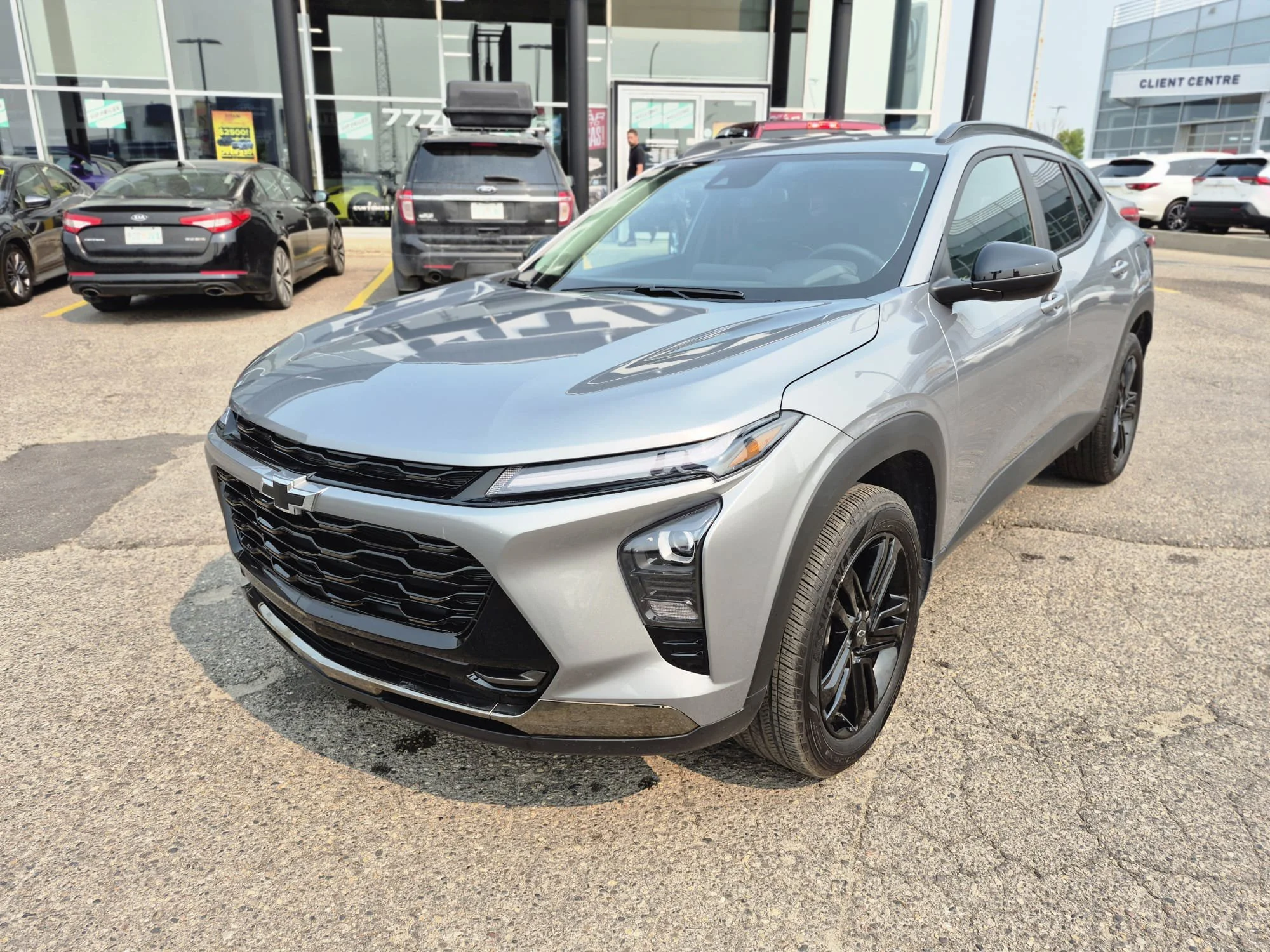 Certified Used 2024 Sterling Grey Metallic Chevrolet ACTIV*Htd Leather | Htd Wheel | Remote Start | Blind Spot Detection | CarPlay | Park Assist image 3