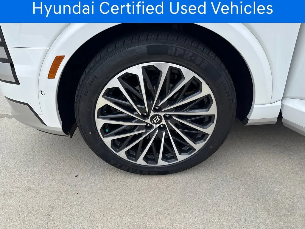 Certified Pre-Owned 2026 Hyundai Palisade Calligraphy