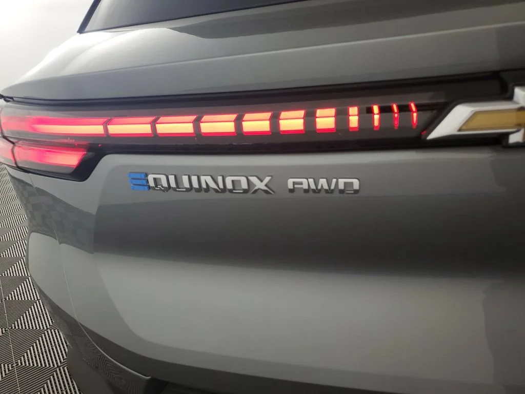 2026 Chevrolet Equinox EV 2LT - Photo 30