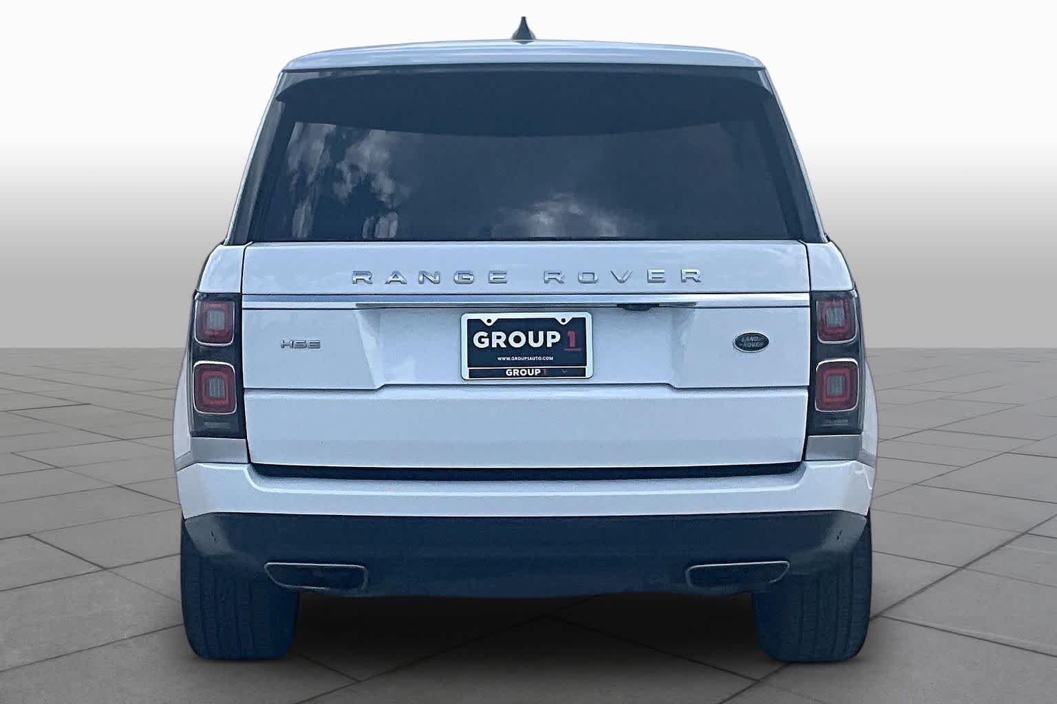Used 2018 Fuji White Land Rover HSE image 4