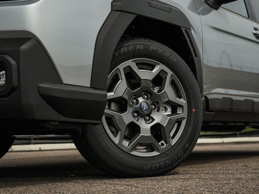 New 2026 ICE SILVER METALLIC Subaru Premium image 6