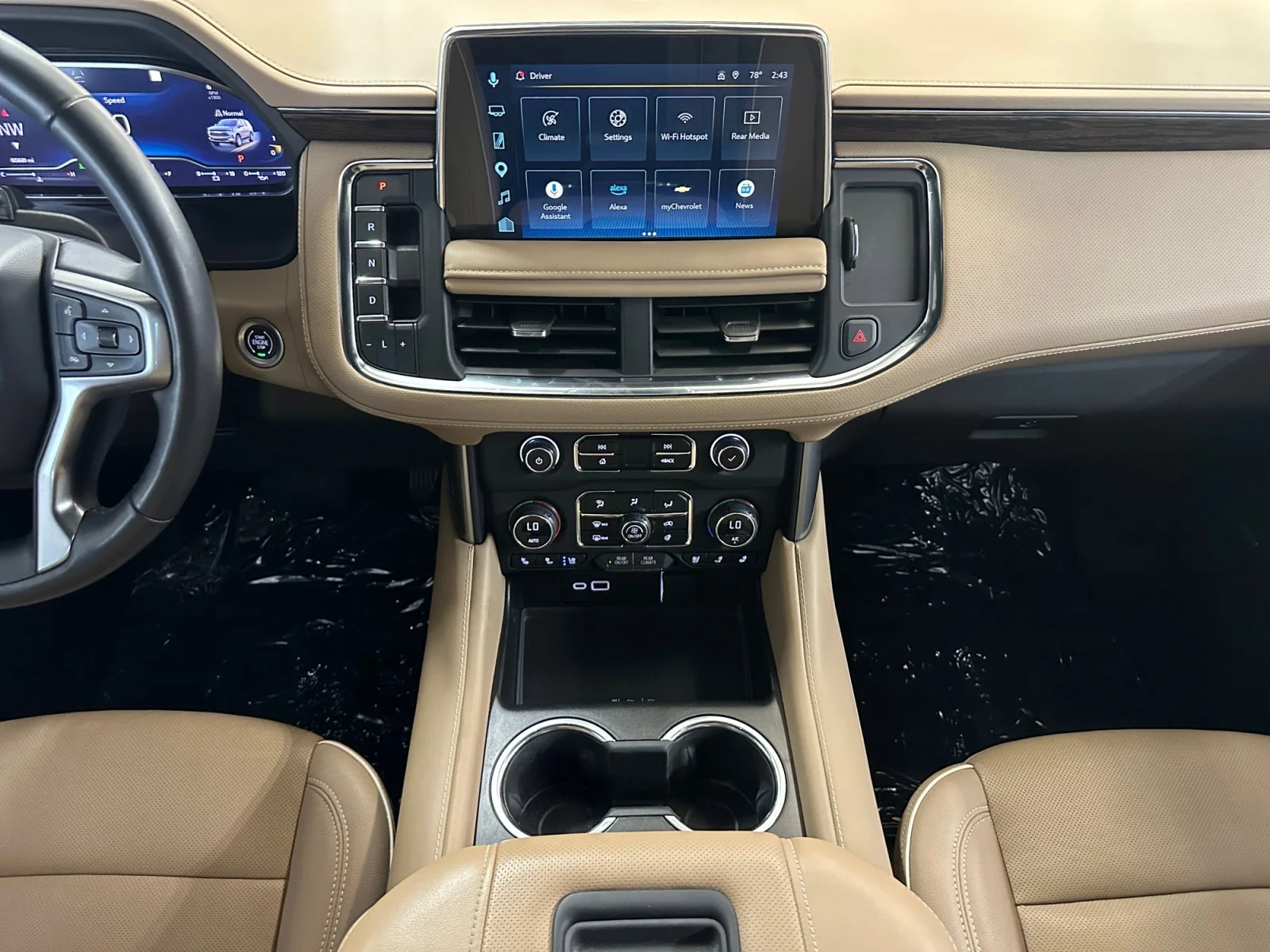 Used 2023 Iridescent Pearl Tricoat Chevrolet Premier image 22