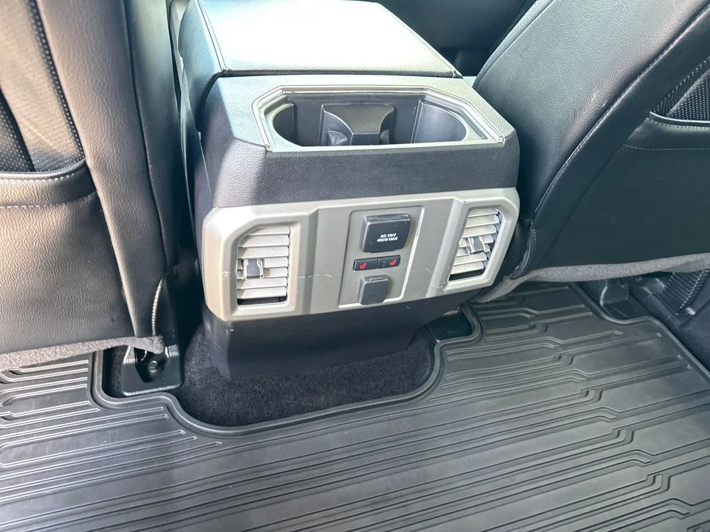 Used 2016 Green Ford Lariat image 36