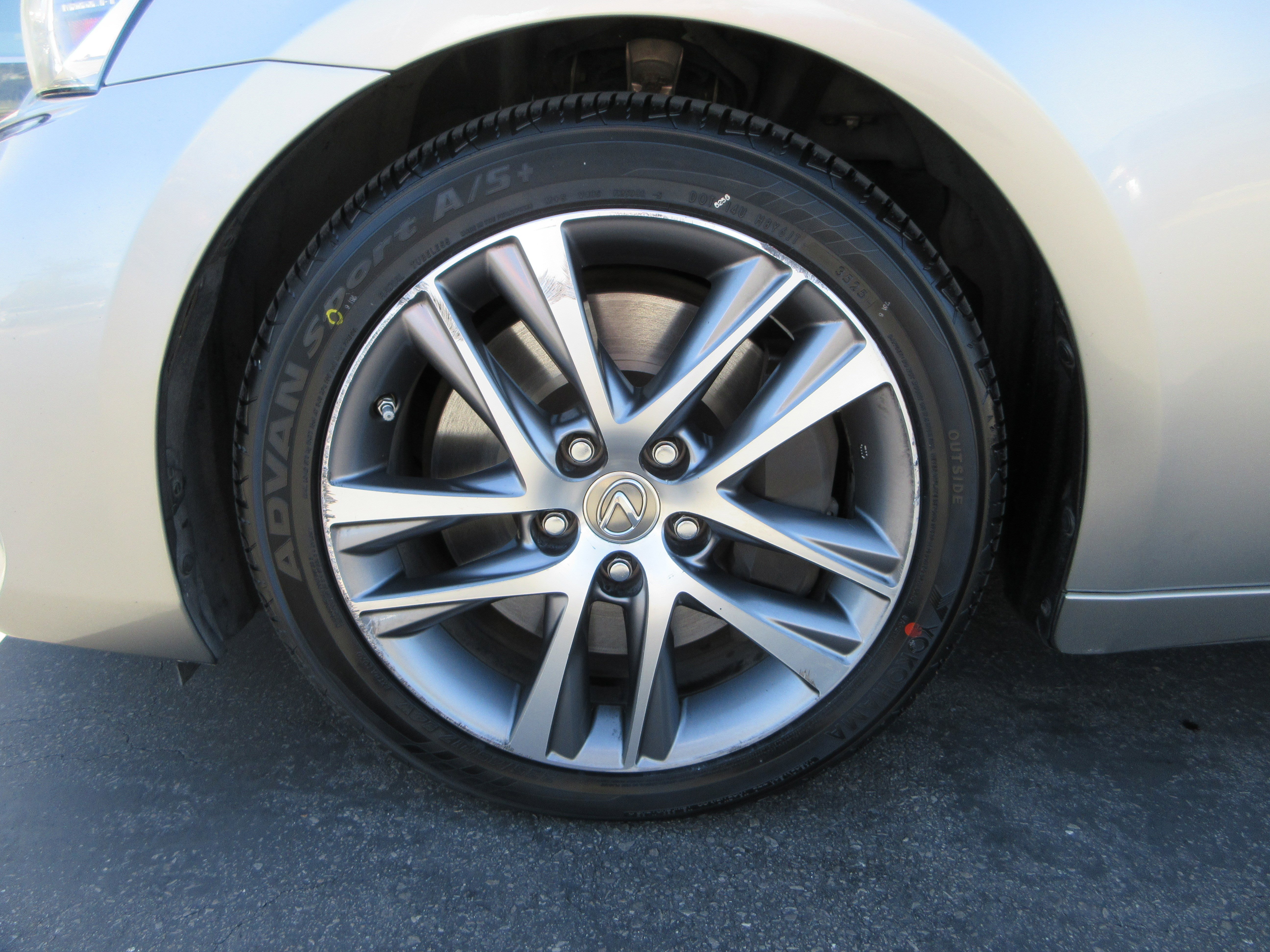 Used 2018 Atomic Silver Lexus 300 image 51