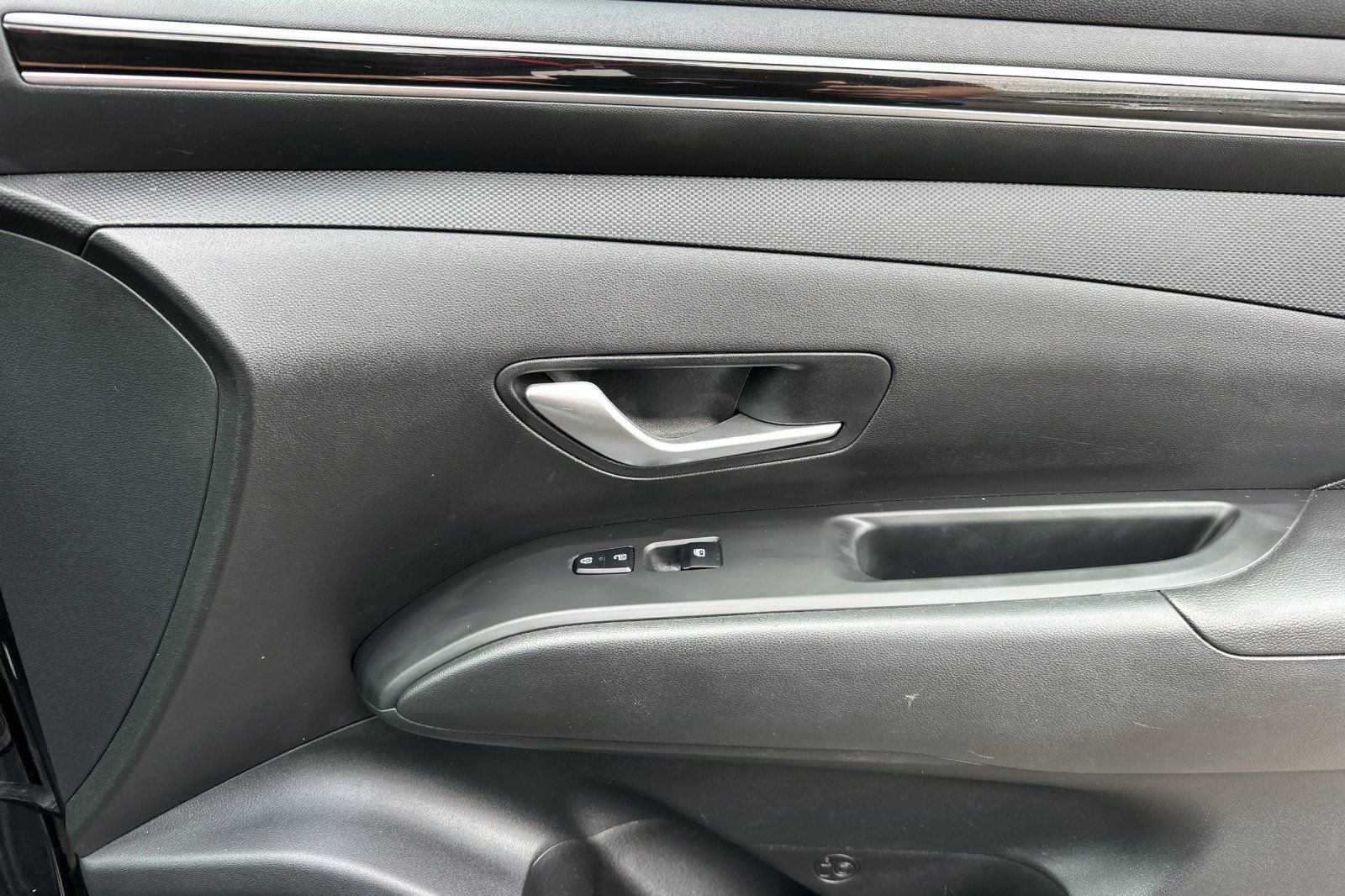 Used 2024 Black Hyundai SEL image 20