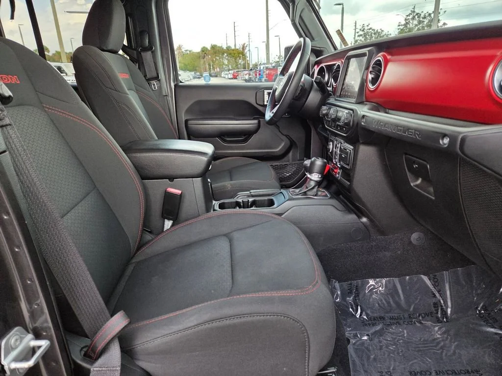 2022 Jeep Wrangler Unlimited Rubicon - Photo 10