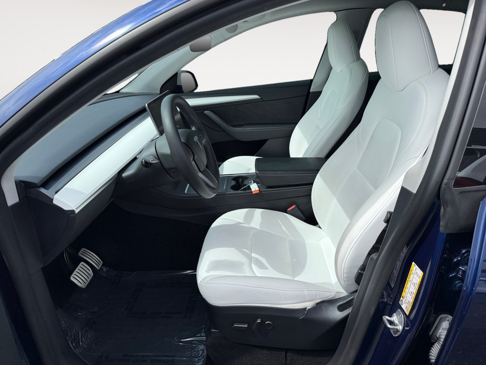 Used 2024 Blue Tesla Performance image 10