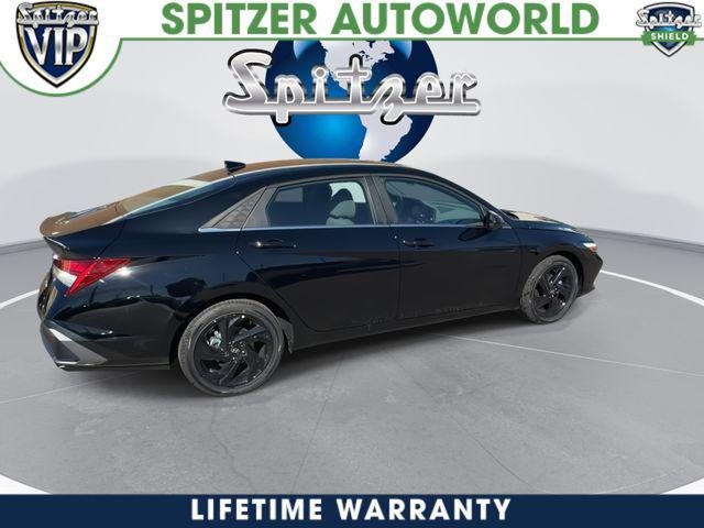 New 2026 Black Hyundai SEL Sport Premium image 9