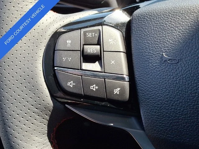 Used 2026 Space White Metallic Ford ST-Line image 13