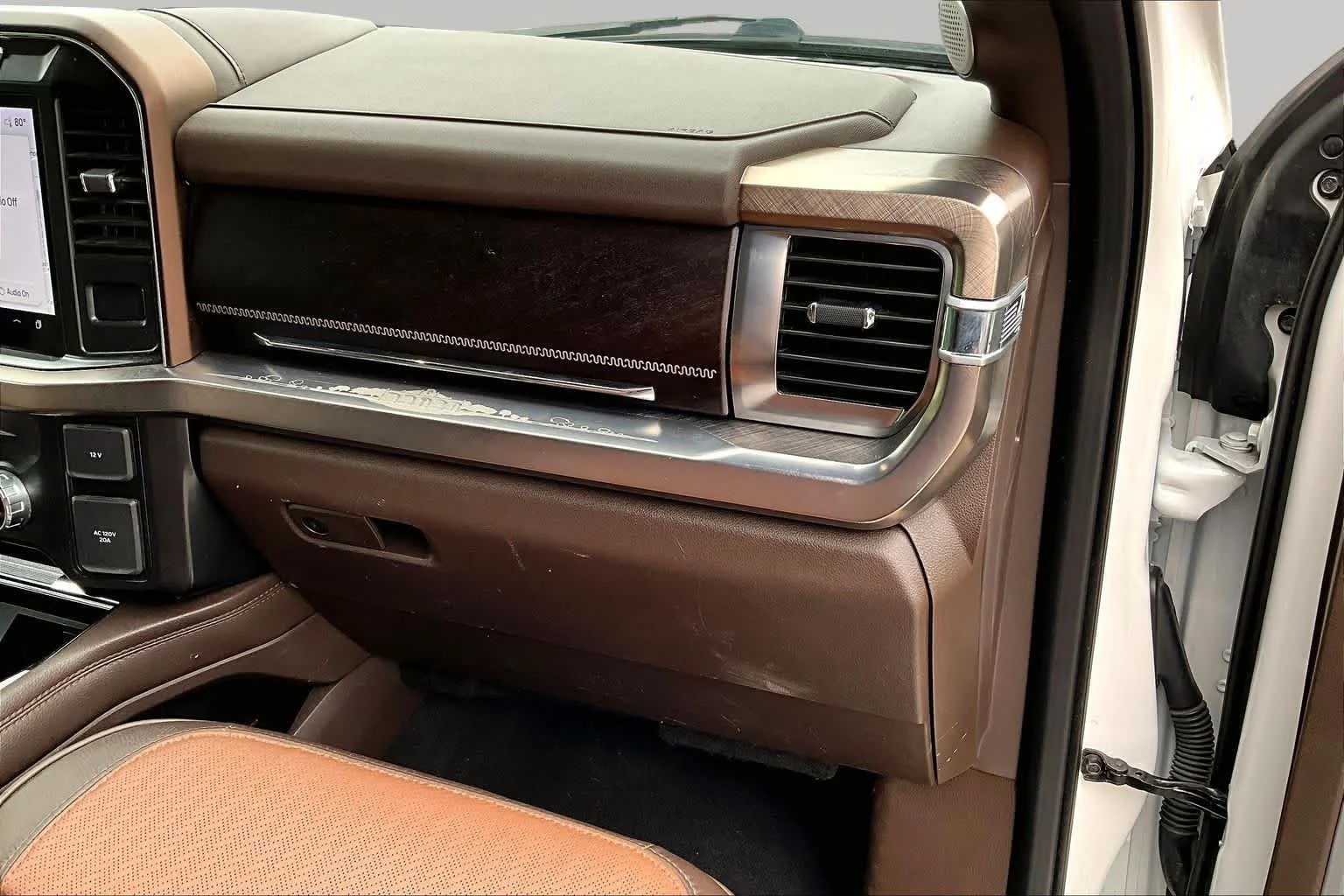 Certified Used 2024 Star White Ford King Ranch image 19