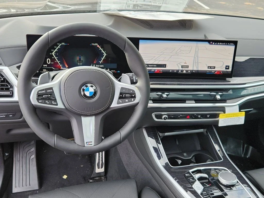 Used 2026 Carbon Black Metallic BMW xDrive40i image 11