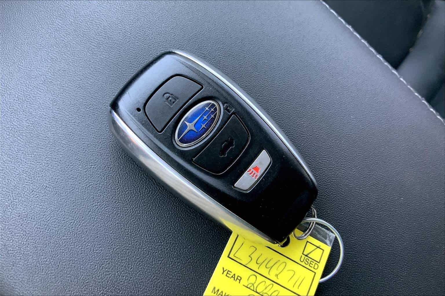 Used 2020 Magnetite Gray Metallic Subaru Limited image 14
