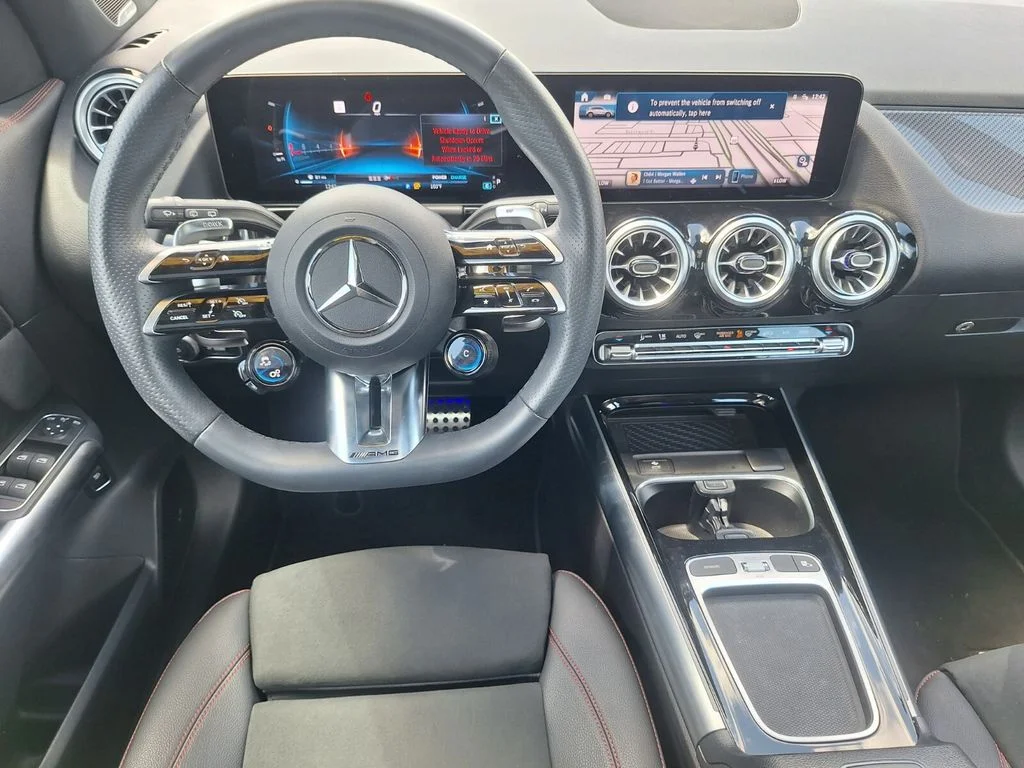 Used 2025  Mercedes-Benz GLA 35 AMG® image 22