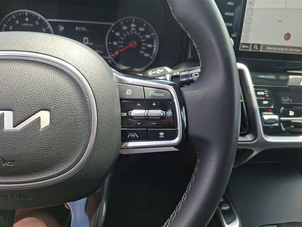 Used 2023 Black Kia X-Line EX image 24