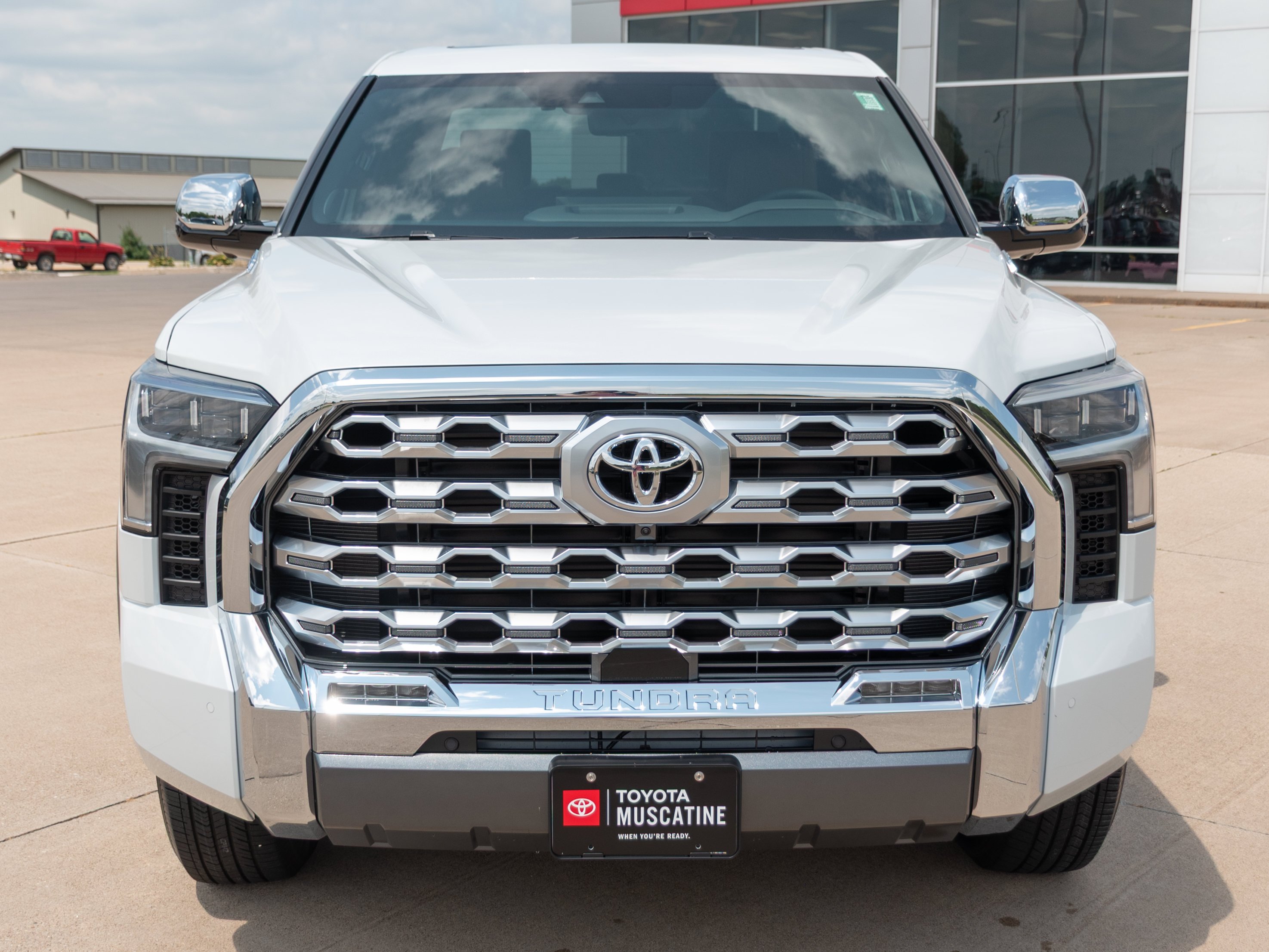 New 2026 Wind Chill Pearl <sup>1</sup> Toyota Tundra 1794 Edition image 3