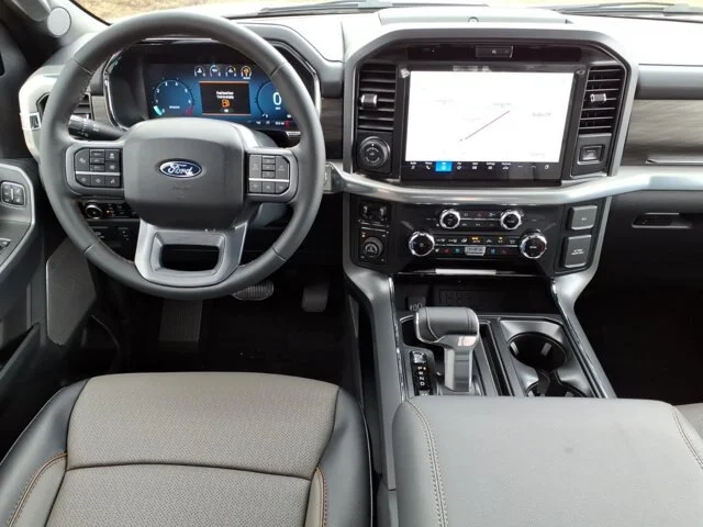 New 2026 Star White Metallic Tri-Coat Ford Lariat image 36