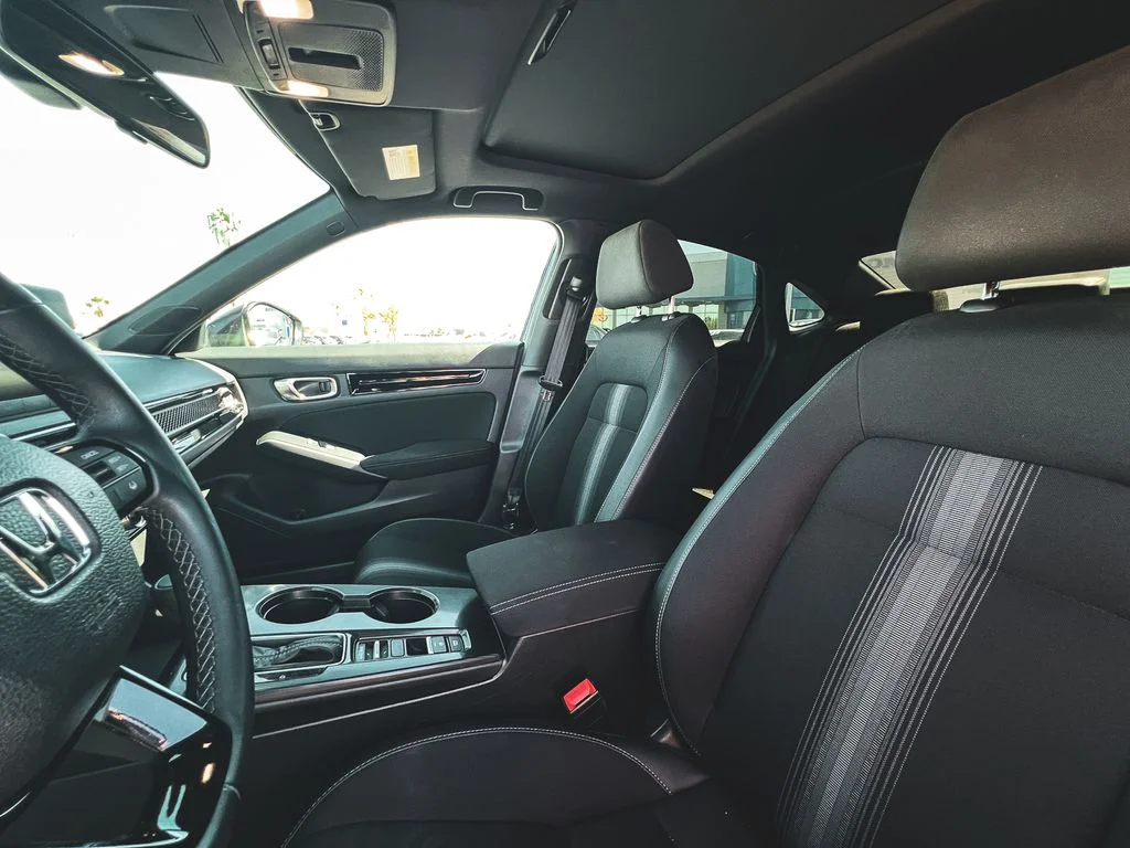 2025 Honda Civic Sport - Photo 16